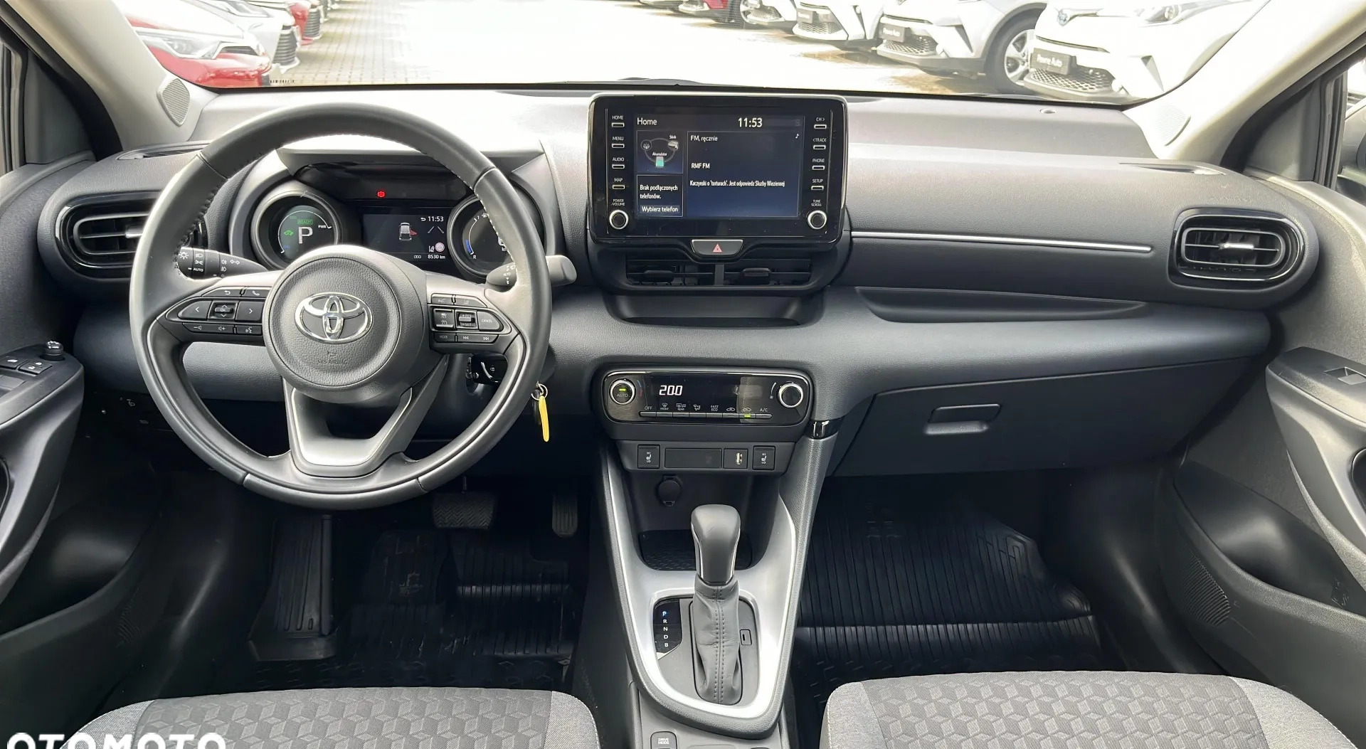 Toyota Yaris cena 96900 przebieg: 8559, rok produkcji 2022 z Żyrardów małe 301
